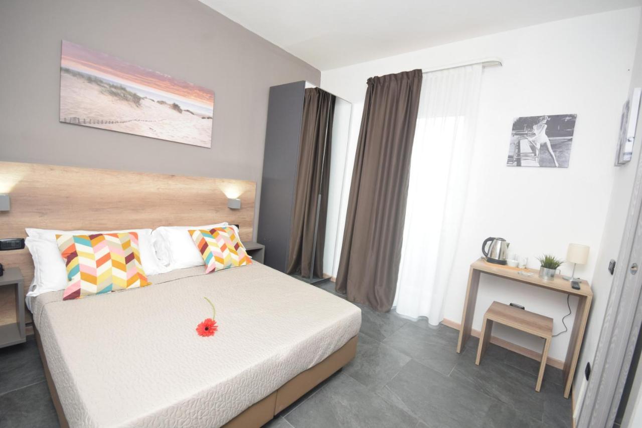 Hotel Crisvan 3*